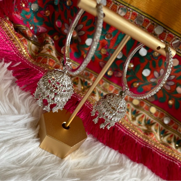 Silver Waalian-Jhumka (Hoops-Earrings) - Picture 1 of 5